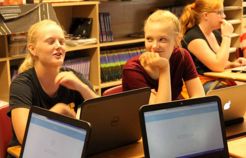 ON省-史密斯基督高中·Smithville Christian High School 20211210 费用更新-0002.jpg