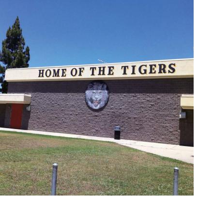 圣路易斯海岸学区